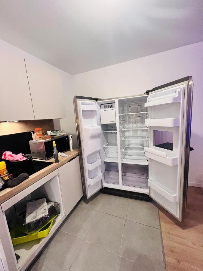 Les Residences De Djibril Le Blanc-Mesnil Εξωτερικό φωτογραφία