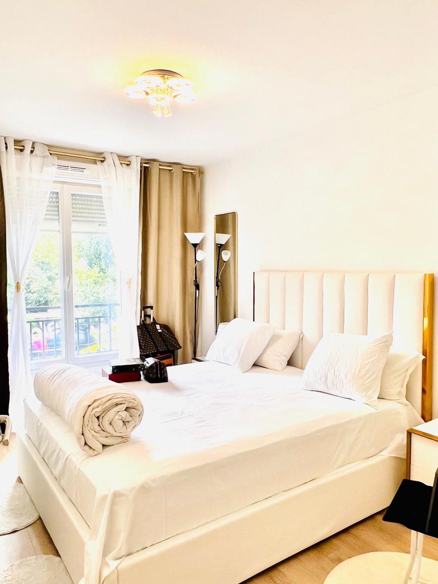 Les Residences De Djibril Le Blanc-Mesnil Εξωτερικό φωτογραφία