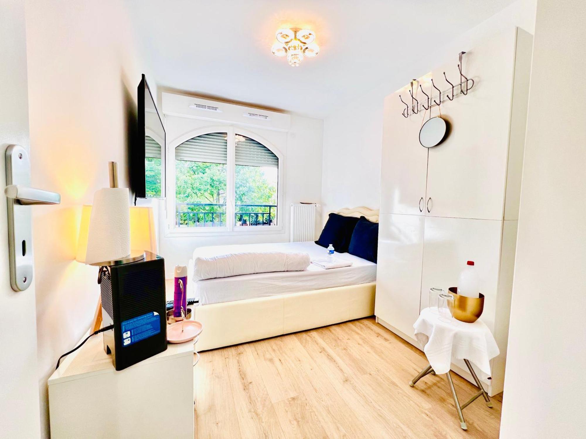 Les Residences De Djibril Le Blanc-Mesnil Εξωτερικό φωτογραφία