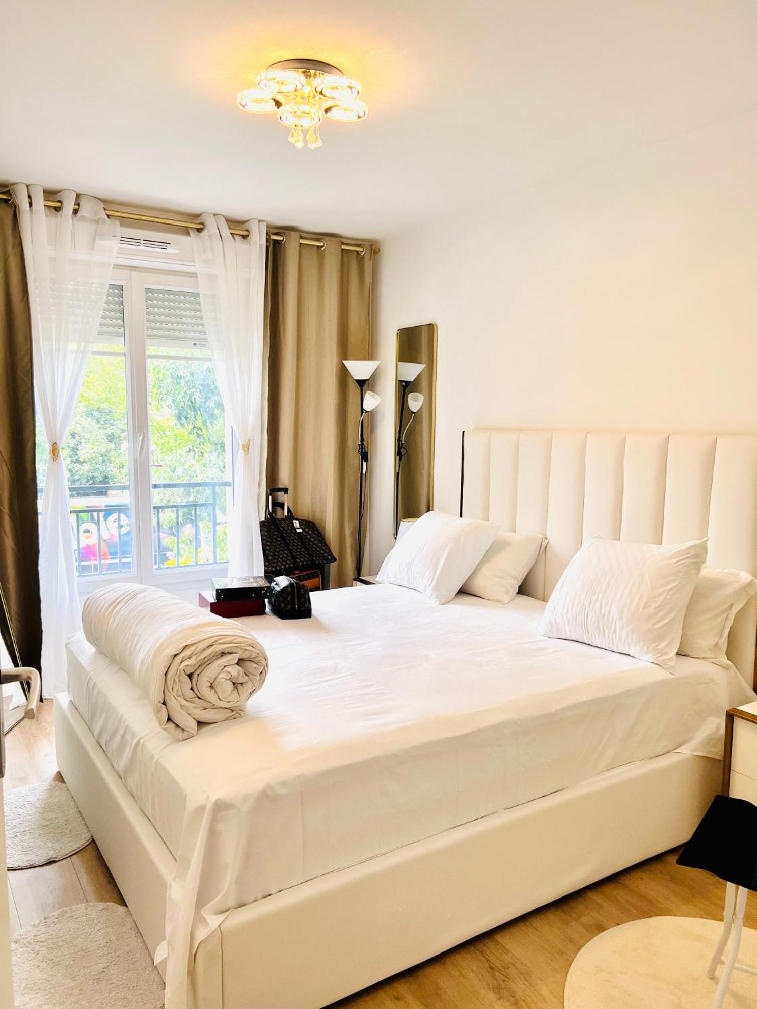 Les Residences De Djibril Le Blanc-Mesnil Εξωτερικό φωτογραφία