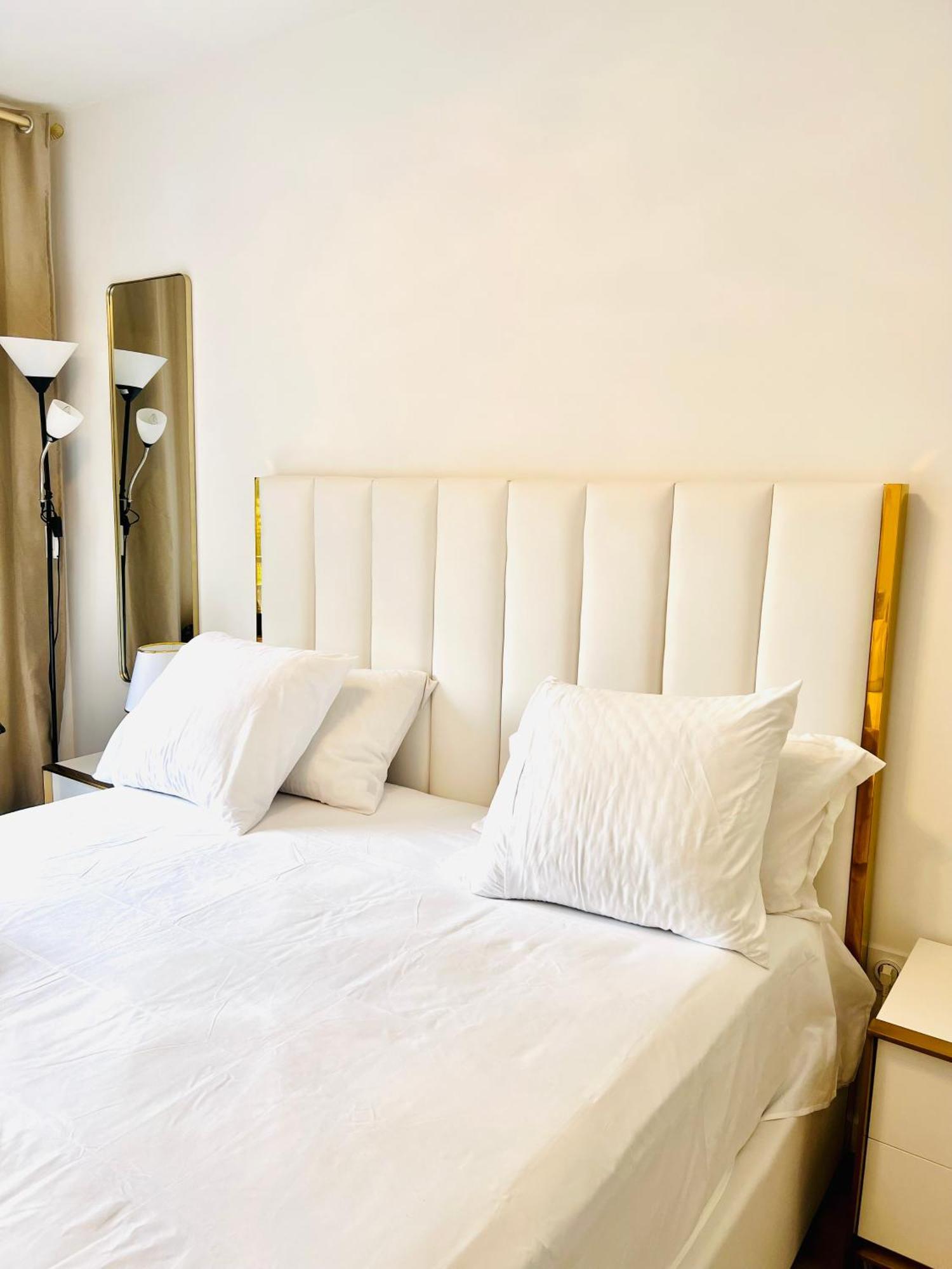 Les Residences De Djibril Le Blanc-Mesnil Εξωτερικό φωτογραφία